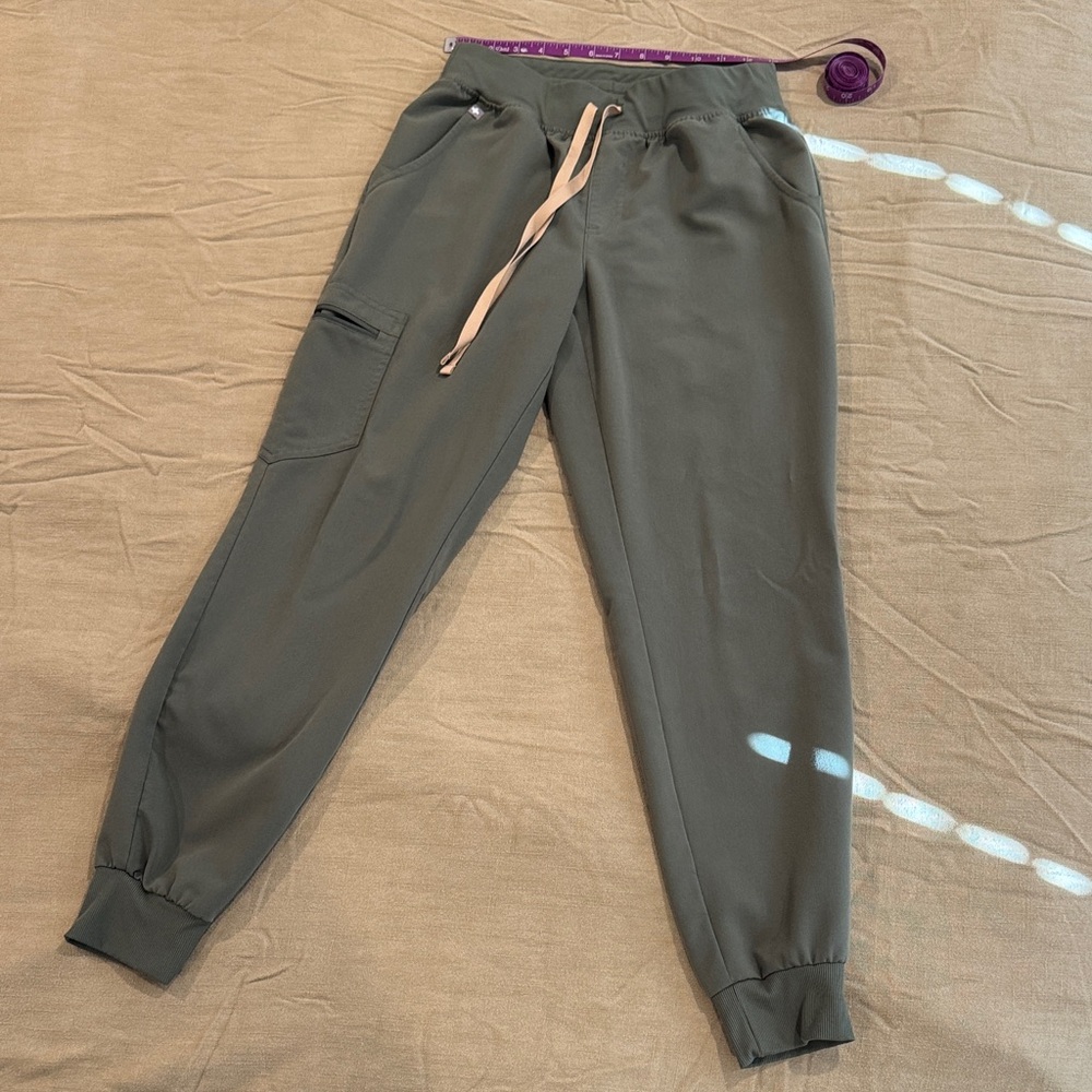 Figs Olive Green Zamora Jogger Scrub Pants